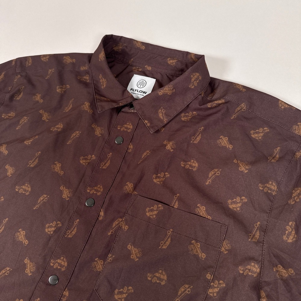 Flylow Shirt Mens Large Brown Truck AOP Snap Button Up Performance Short Sleeve